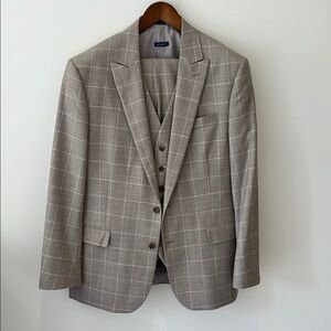 Classic Tan Plaid Men's 3-Piece Suit